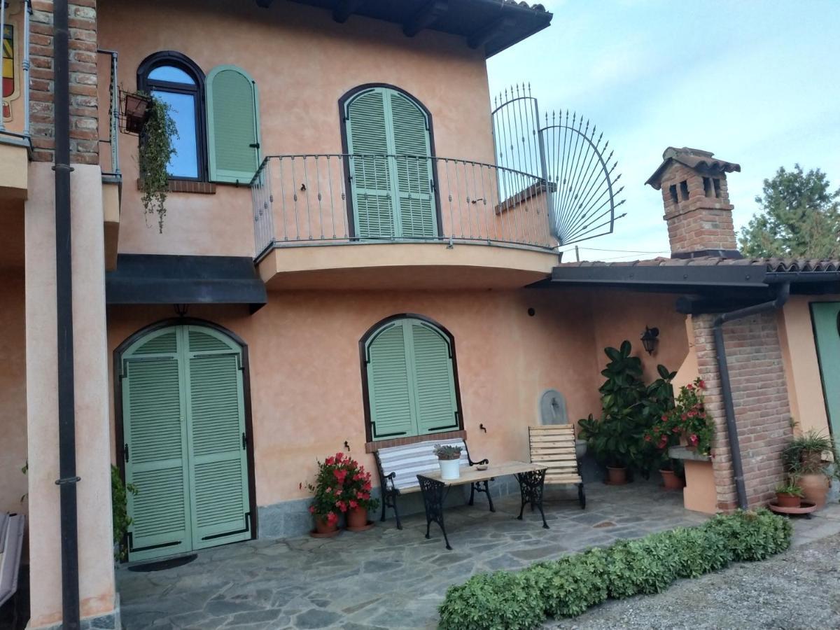Suite Villa Aurelj Barolo Exterior photo